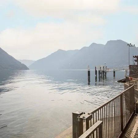 Lägenhet La Casa Del Pescatore - By Myhomeincomo