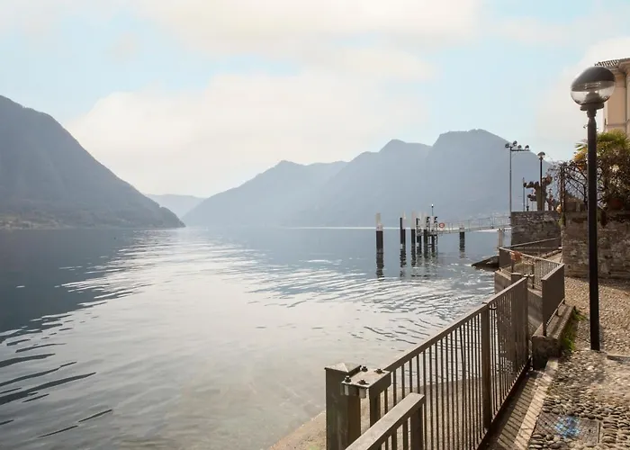 Appartamento La Casa Del Pescatore - By Myhomeincomo