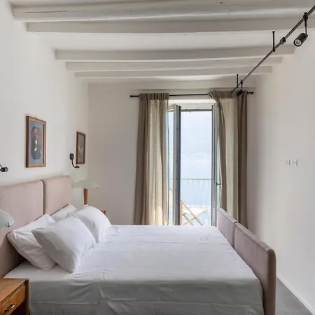 La Casa Del Pescatore - By Myhomeincomo Lejlighed Colonno