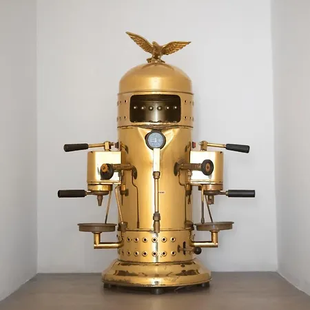 아파트 La Casa Del Pescatore - By Myhomeincomo